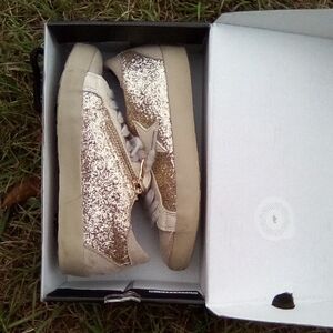 Toddler Girl Gold Glitter Sneakers